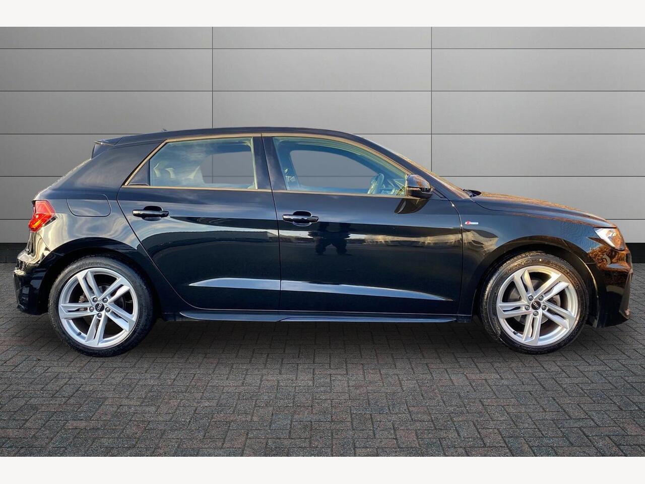 Used Audi A1 2022 for sale - 77397213: Photo 4