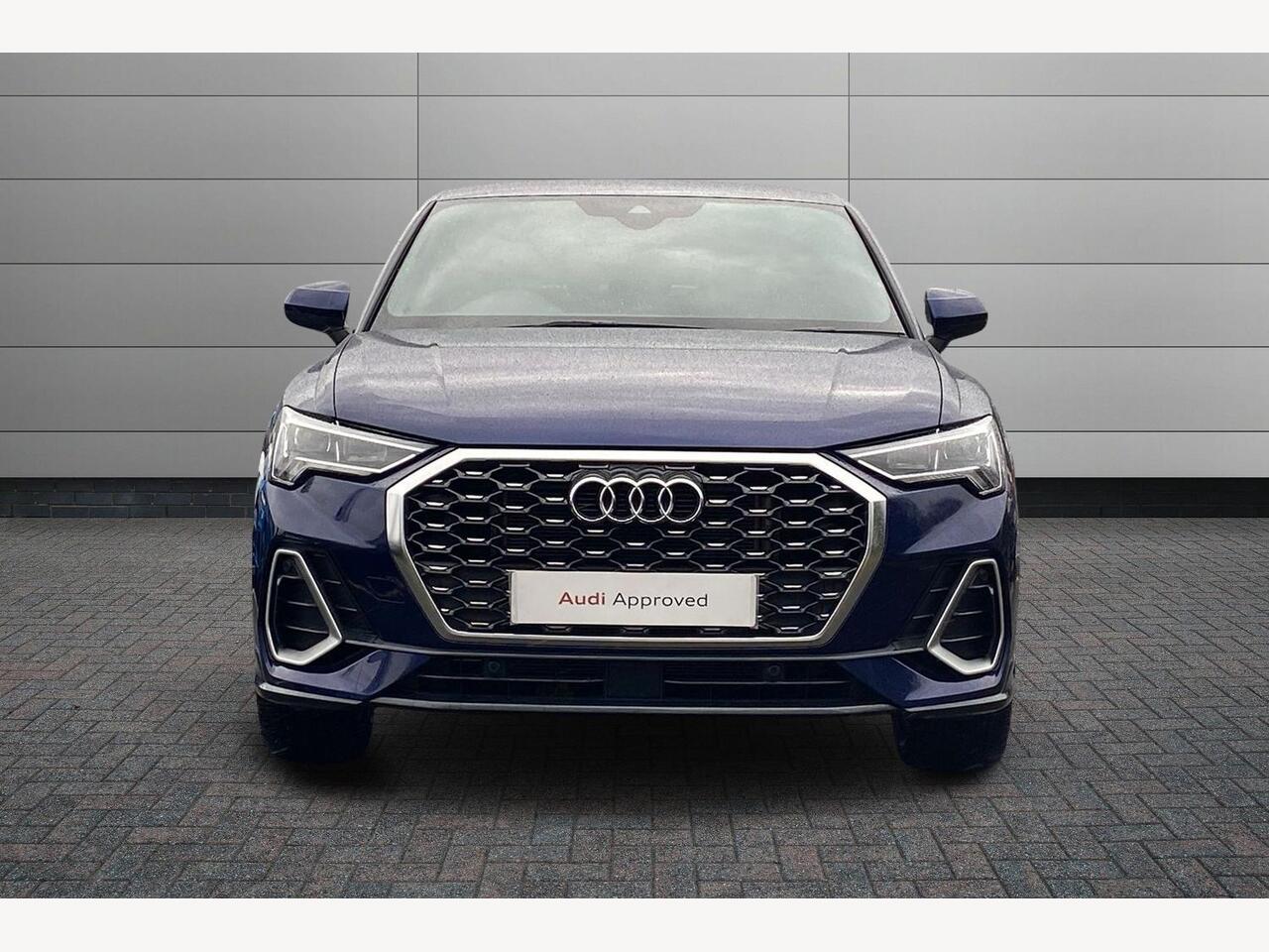 Used Audi Q3 2025 for sale - 76900151: Photo 10