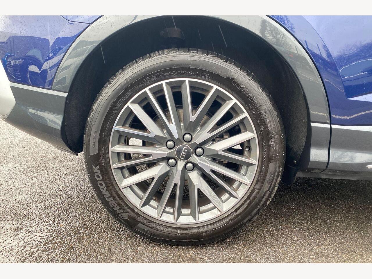 Used Audi Q3 2025 for sale - 76900151: Photo 17