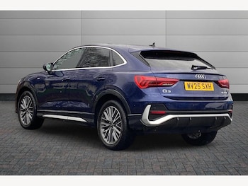 Used Audi Q3 2025 for sale - 76900151: Photo