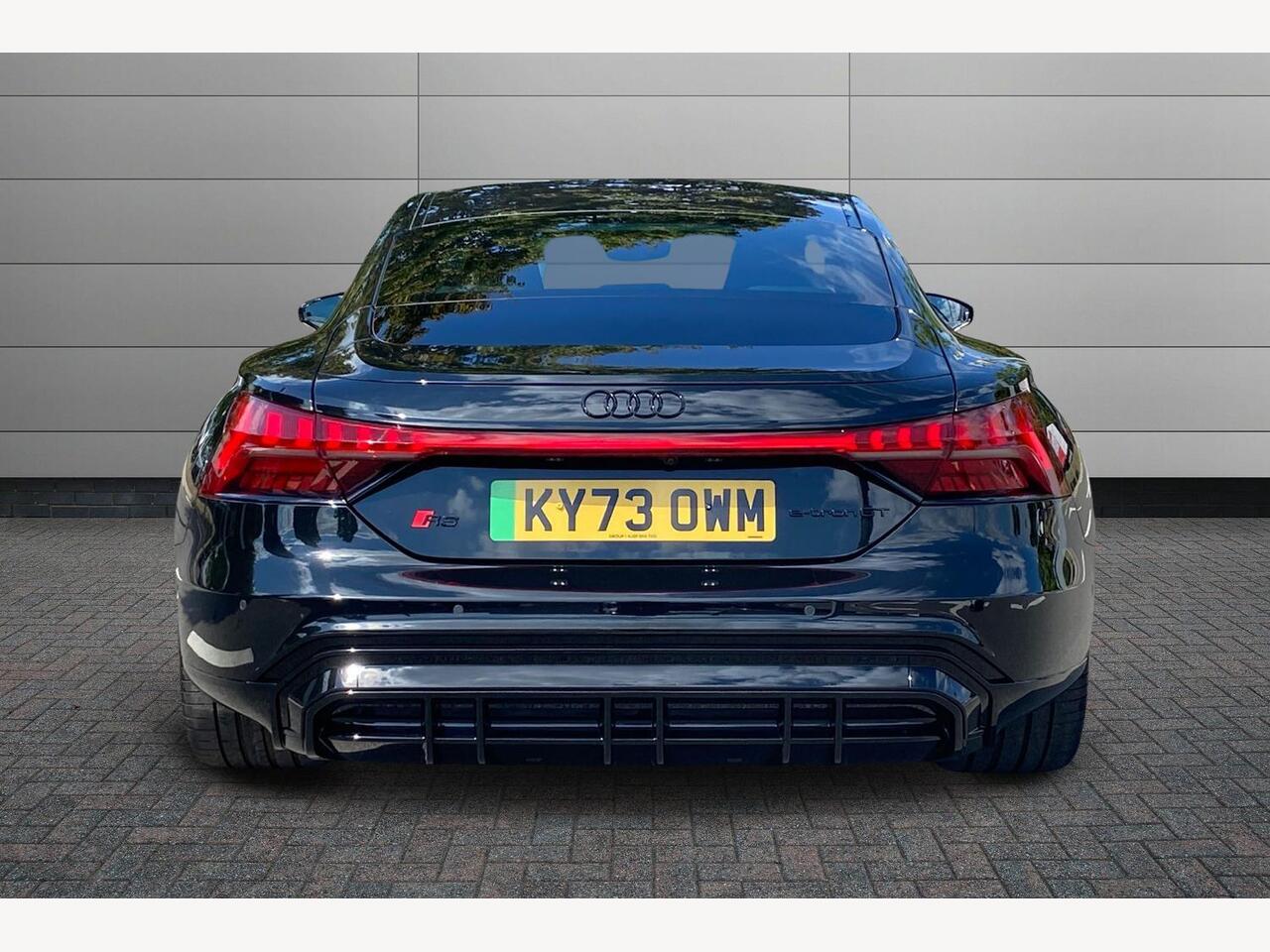 Used Audi RS e-tron GT 2023 for sale - 76675679: Photo 11