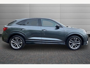 Used Audi Q3 2023 for sale - 78284737: Photo