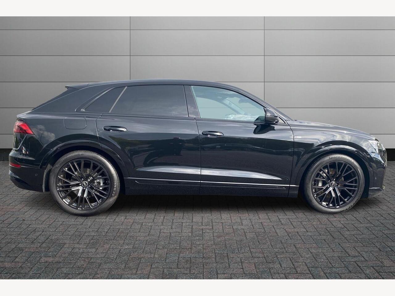 Used Audi Q8 2025 for sale - 76679420: Photo 4