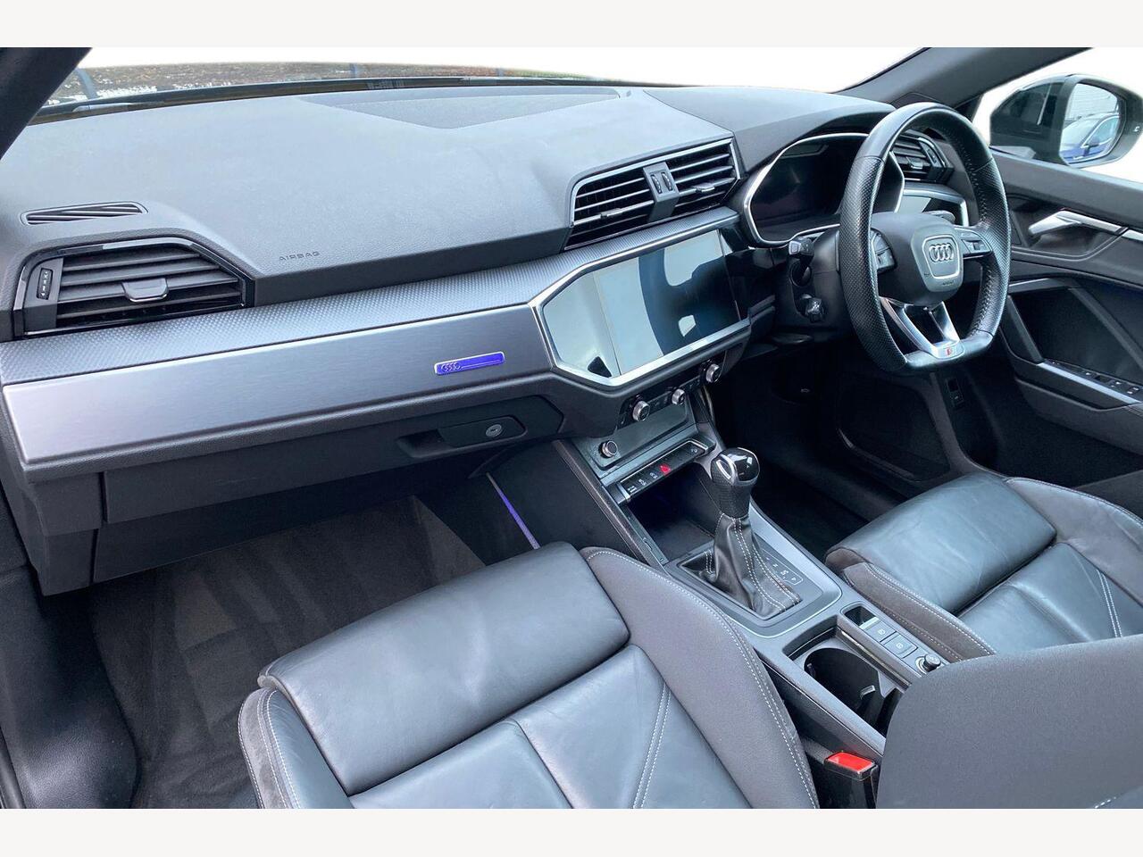 Used Audi Q3 2020 for sale - 77239431: Photo 2