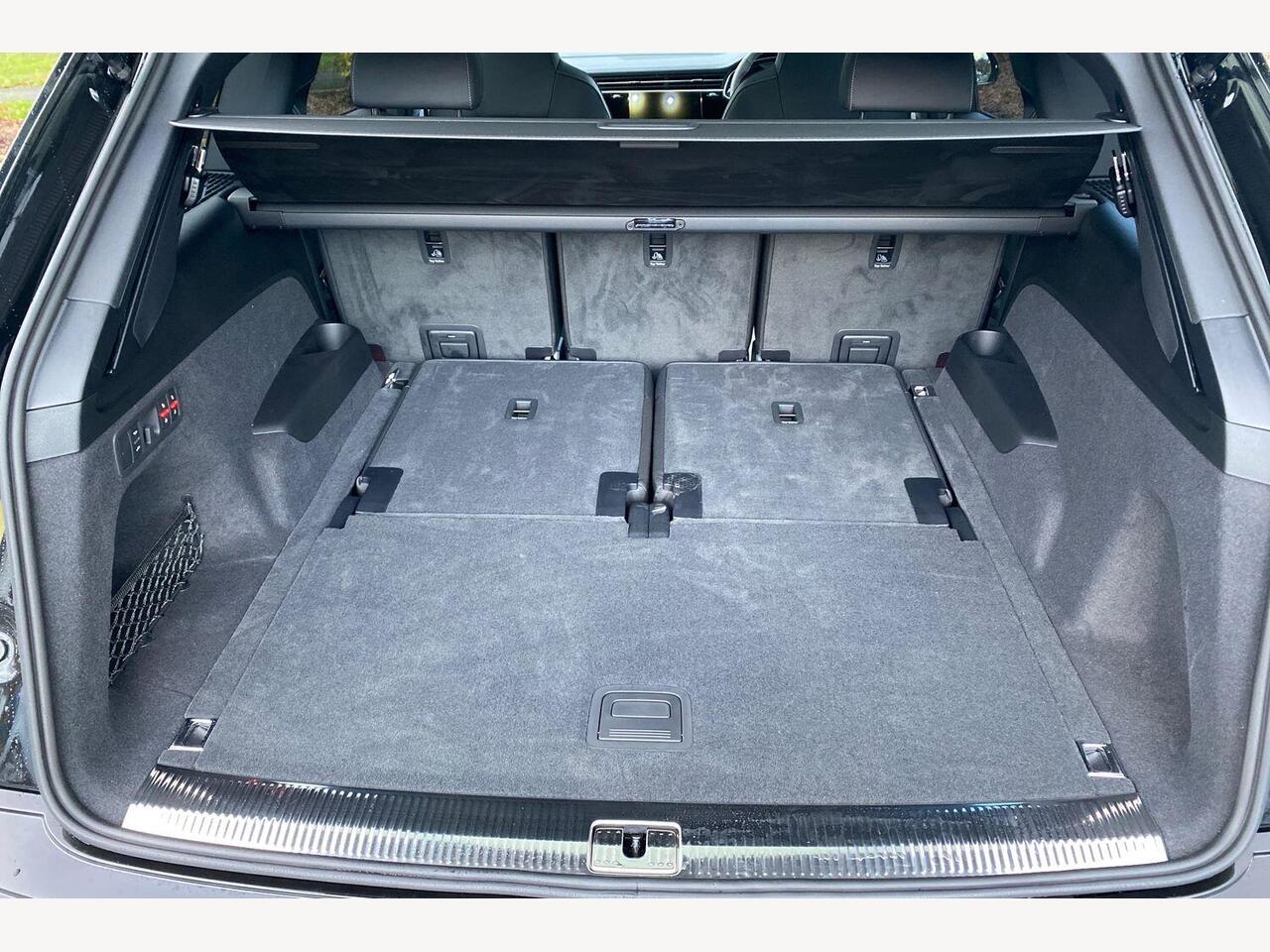 Used Audi Q7 2025 for sale - 76678859: Photo 12