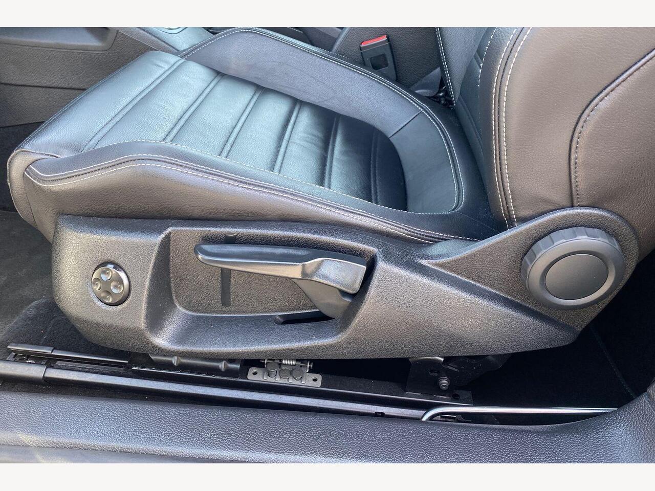 Used Volkswagen Scirocco 2017 for sale - 78183387: Photo 19