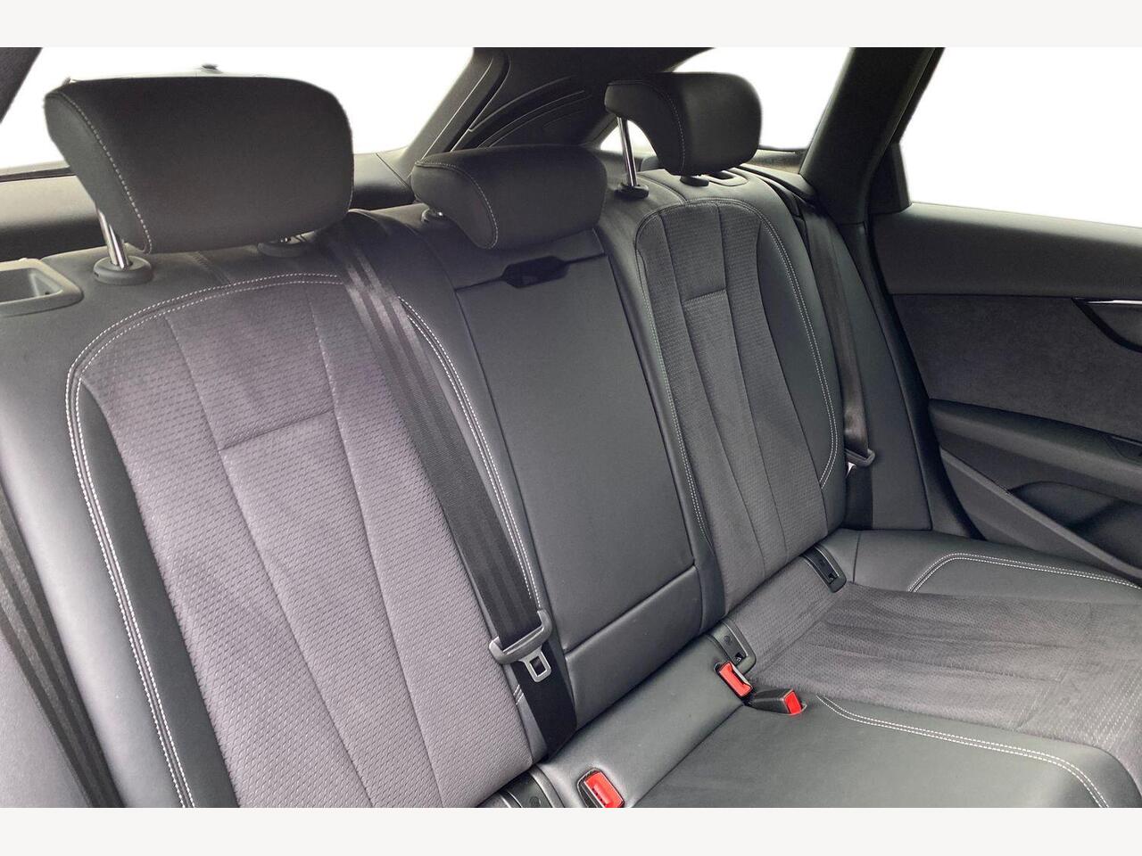 Used Audi A4 2022 for sale - 77685603: Photo 8