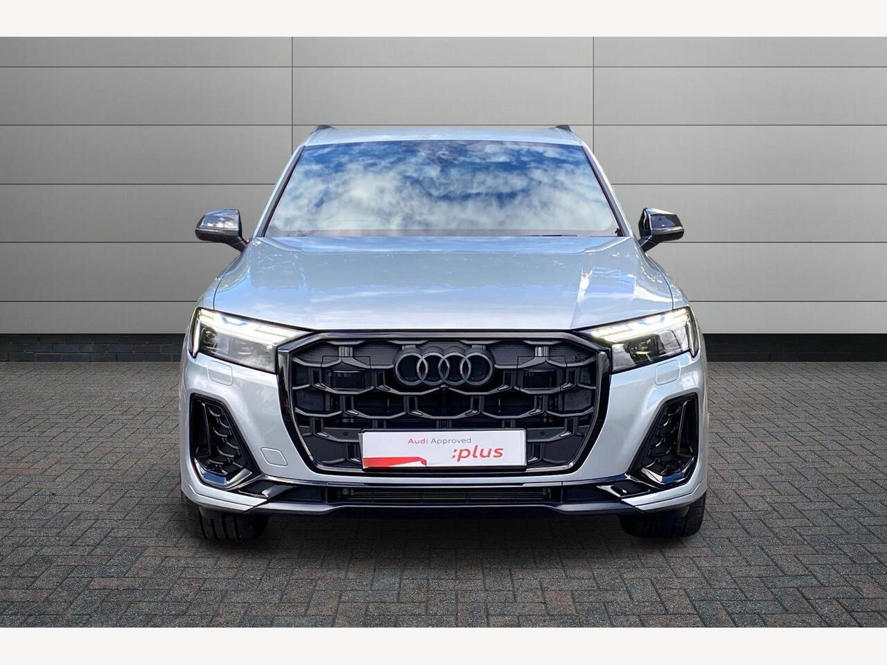 Used Audi Q7 2025 for sale - 76680233: Photo 10