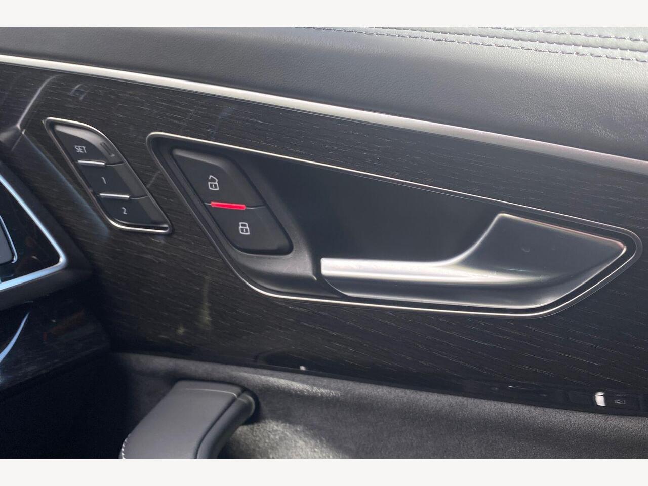 Used Audi Q7 2025 for sale - 76680233: Photo 15