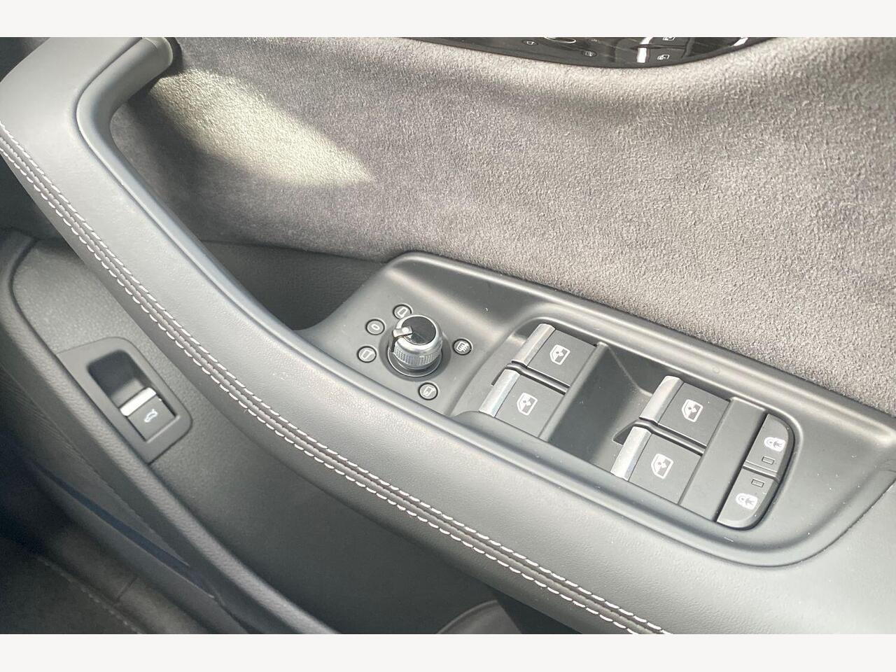 Used Audi Q7 2025 for sale - 76680233: Photo 16