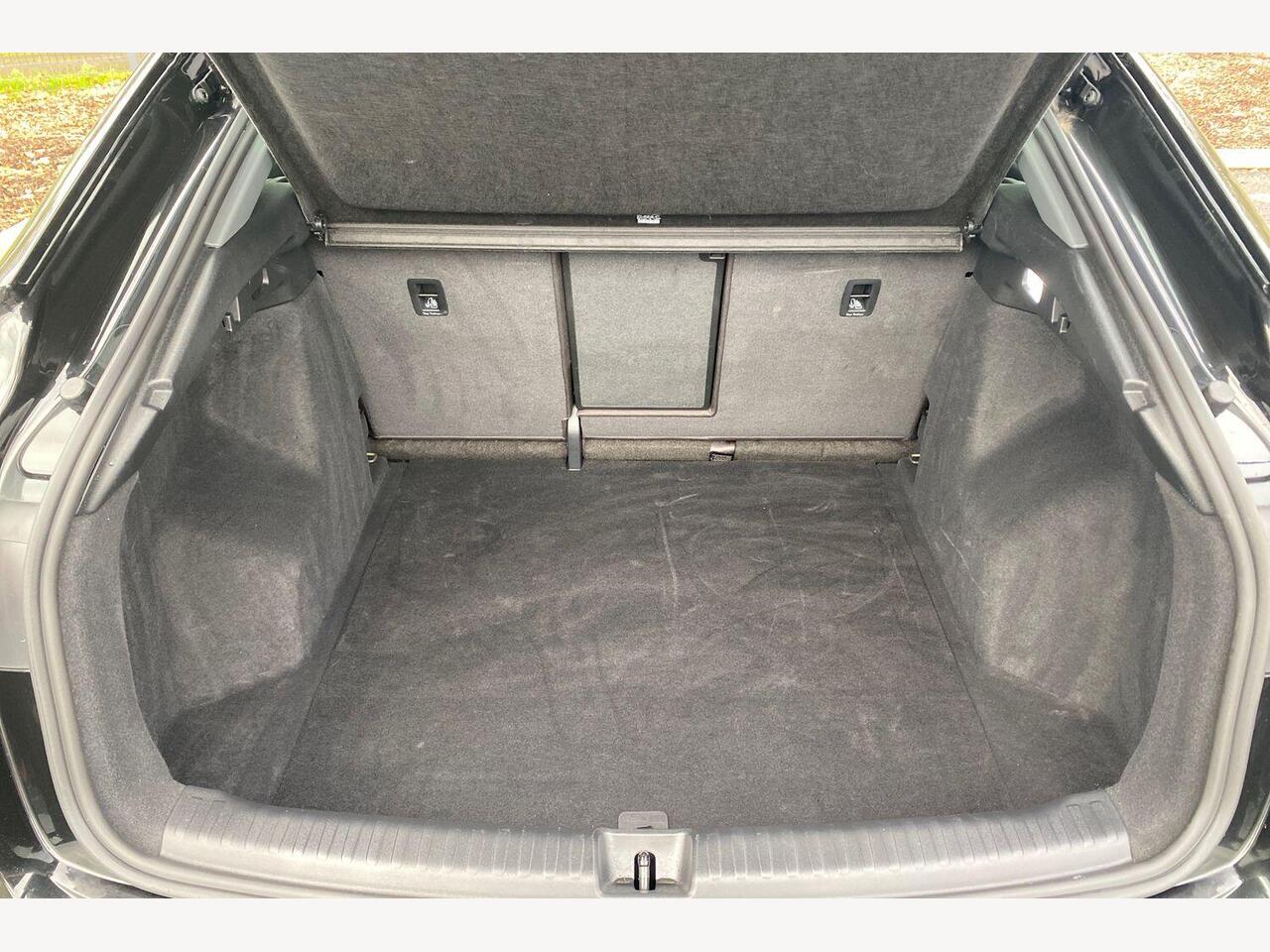 Used Audi Q4 e-tron 2025 for sale - 77293088: Photo 12