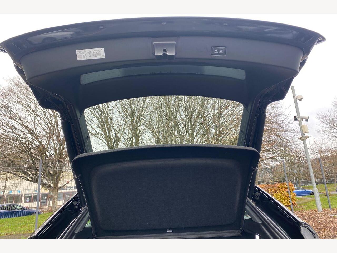 Used Audi Q4 e-tron 2025 for sale - 77293088: Photo 13