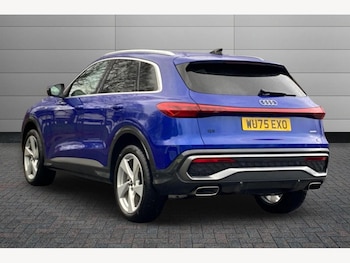 Used Audi Q5 2025 for sale - 77315939: Photo