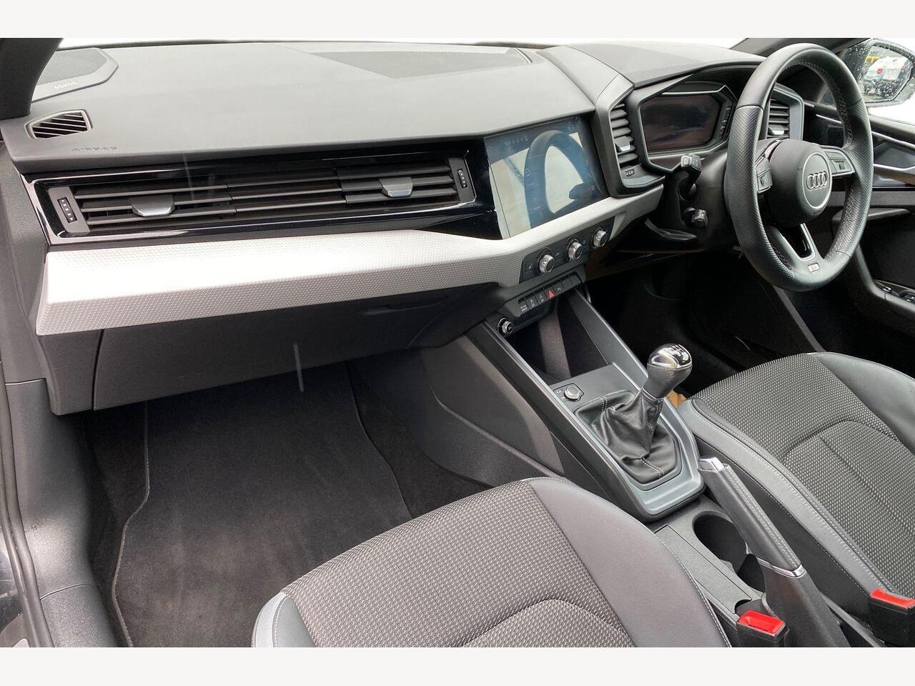 Used Audi A1 2022 for sale - 76675547: Photo 2