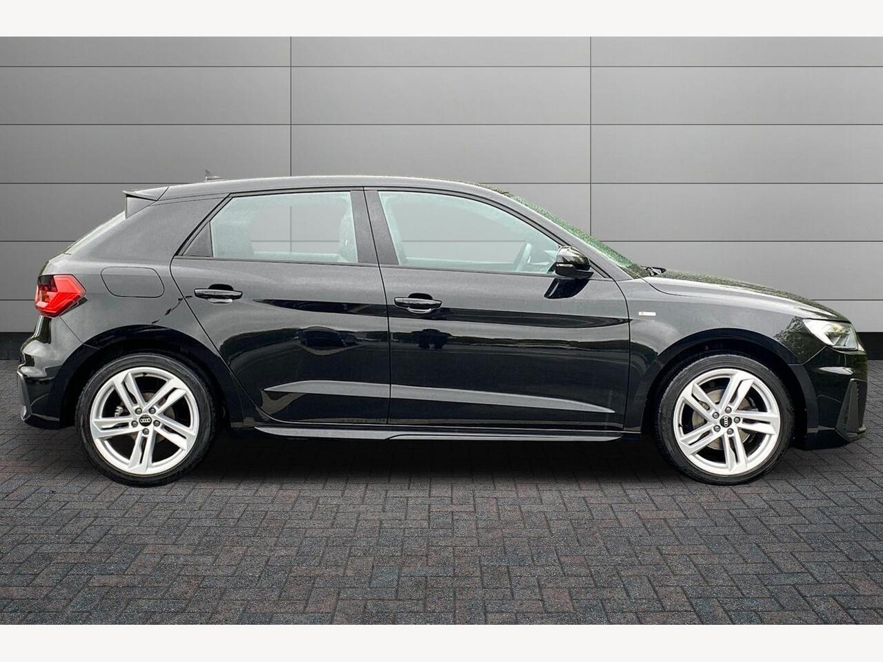 Used Audi A1 2022 for sale - 76675547: Photo 4