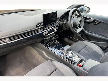 Used Audi A4 2023 for sale - 77660042: Photo