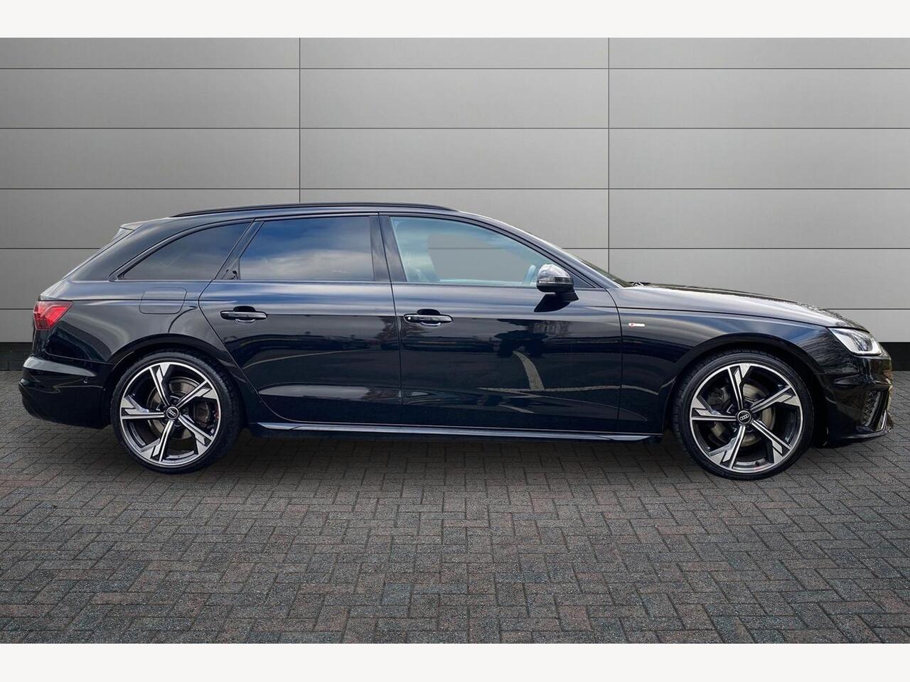 Used Audi A4 2023 for sale - 77660042: Photo 4