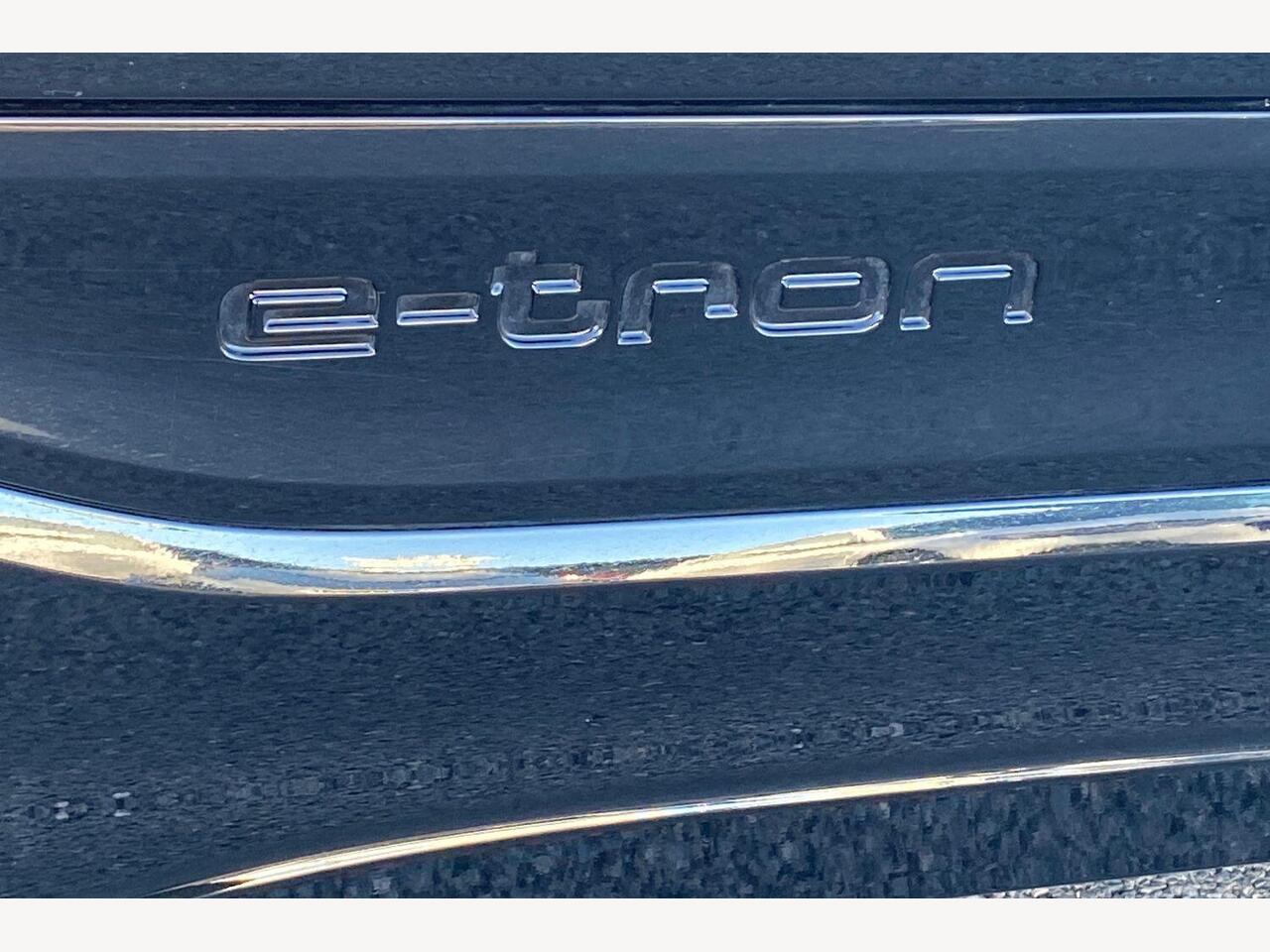 Used Audi Q6 e-tron 2025 for sale - 76679923: Photo 14