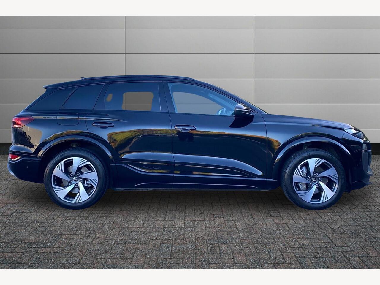 Used Audi Q6 e-tron 2025 for sale - 76679923: Photo 4