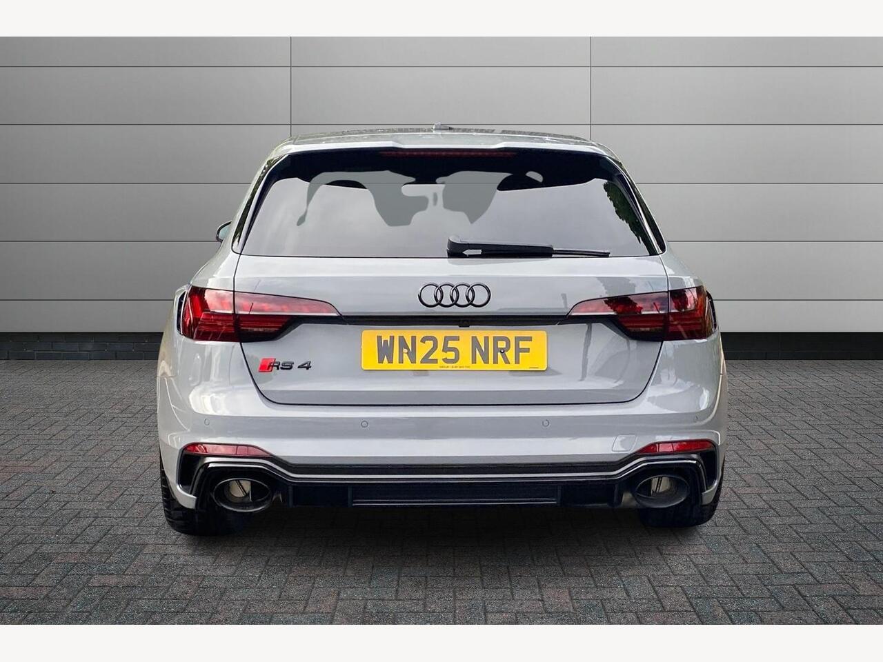 Used Audi RS4 2025 for sale - 76678298: Photo 11