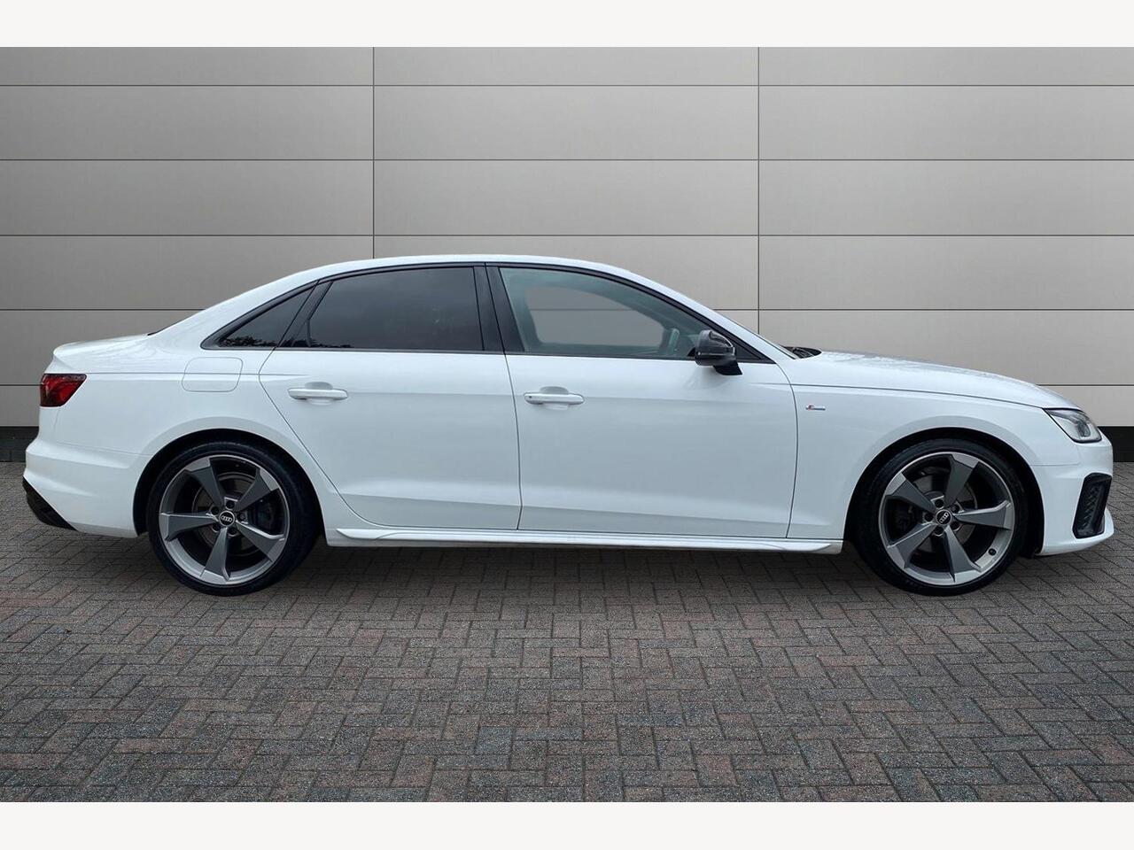 Used Audi A4 2021 for sale - 78202379: Photo 4