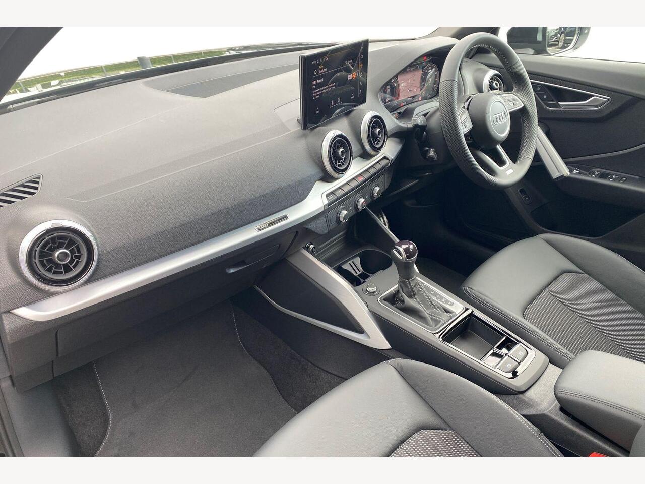 Used Audi Q2 2025 for sale - 76678802: Photo 2