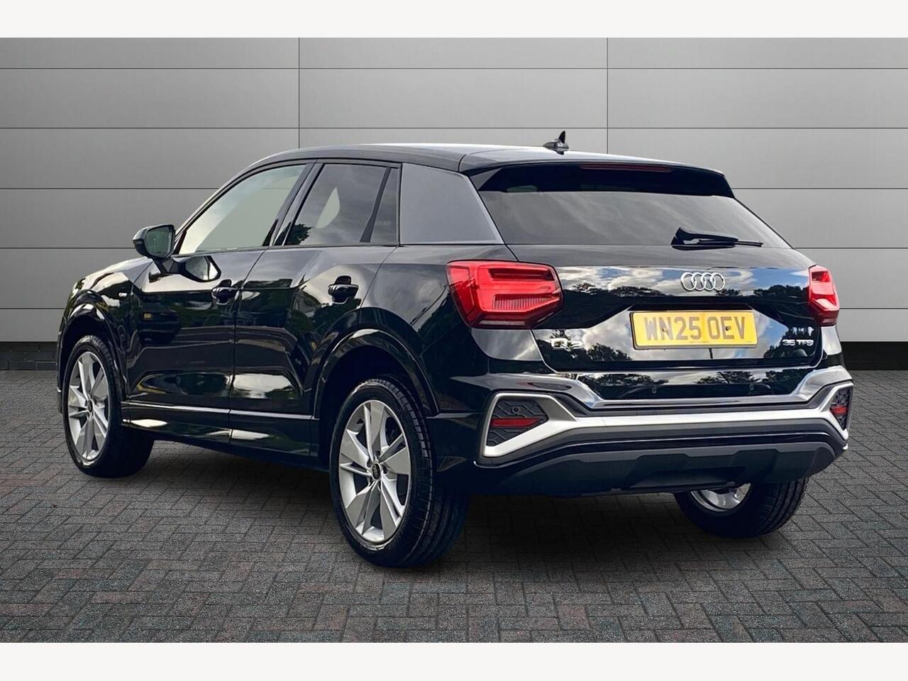 Used Audi Q2 2025 for sale - 76678802: Photo 3