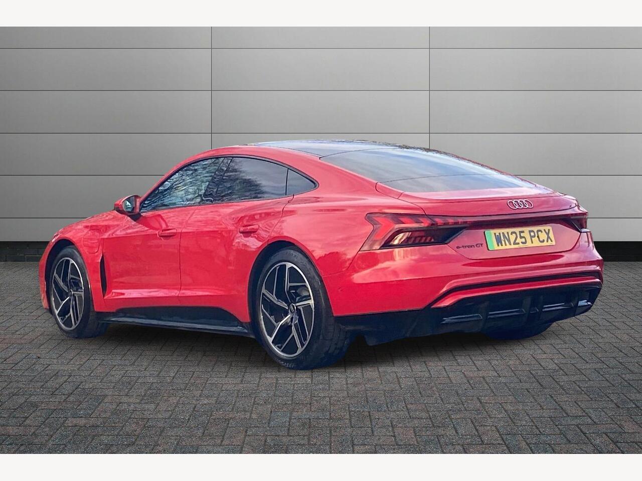 Used Audi e-tron GT 2025 for sale - 76679133: Photo 3