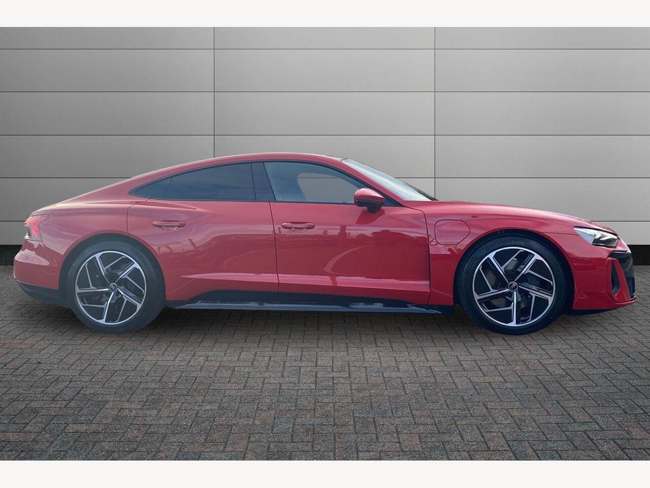 Used Audi e-tron GT 2025 for sale - 76679133: Photo 4