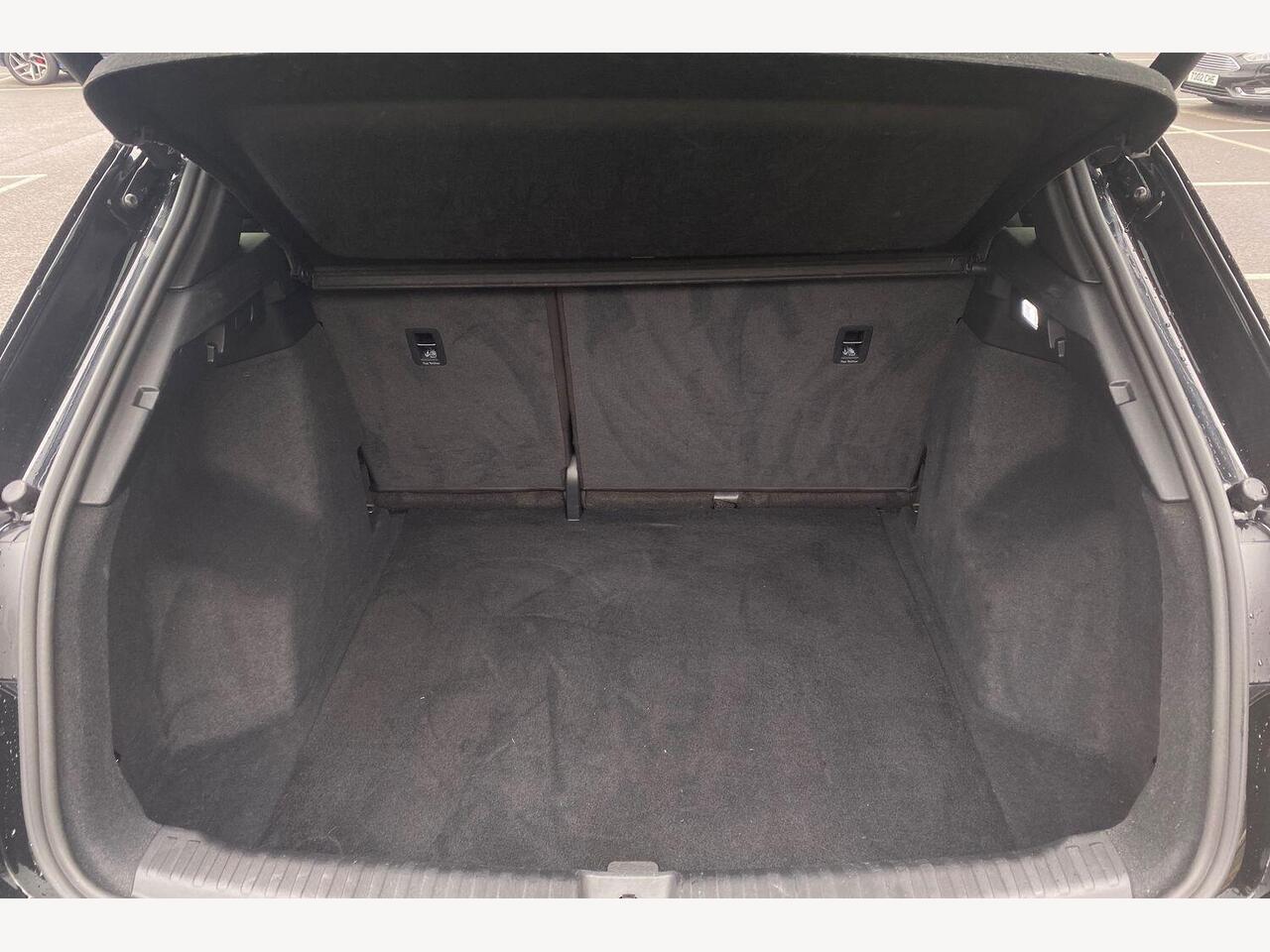 Used Audi Q4 e-tron 2023 for sale - 76772864: Photo 12