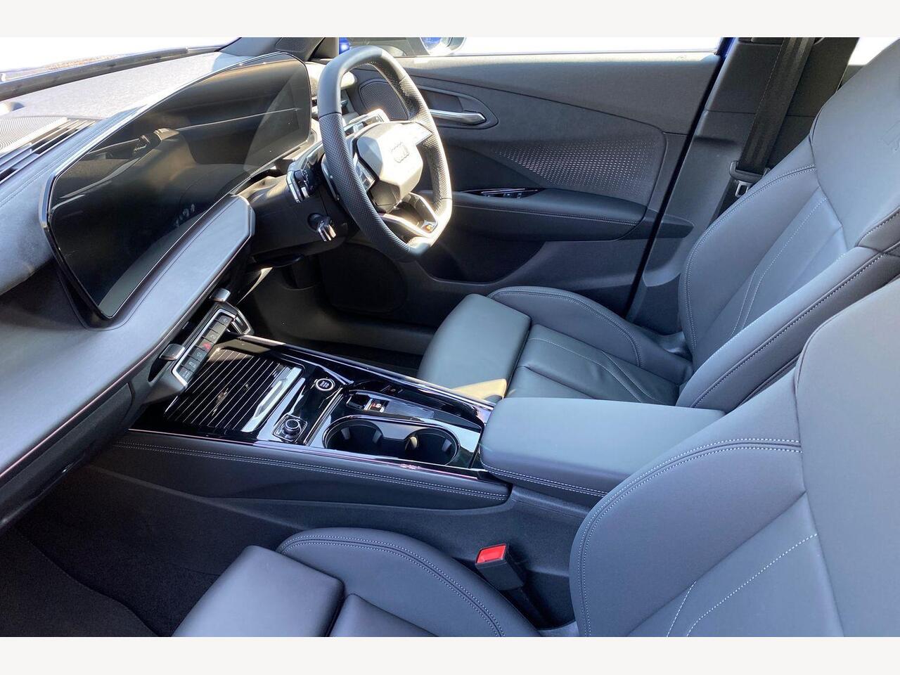 Used Audi Q3 2026 for sale - 77980109: Photo 2