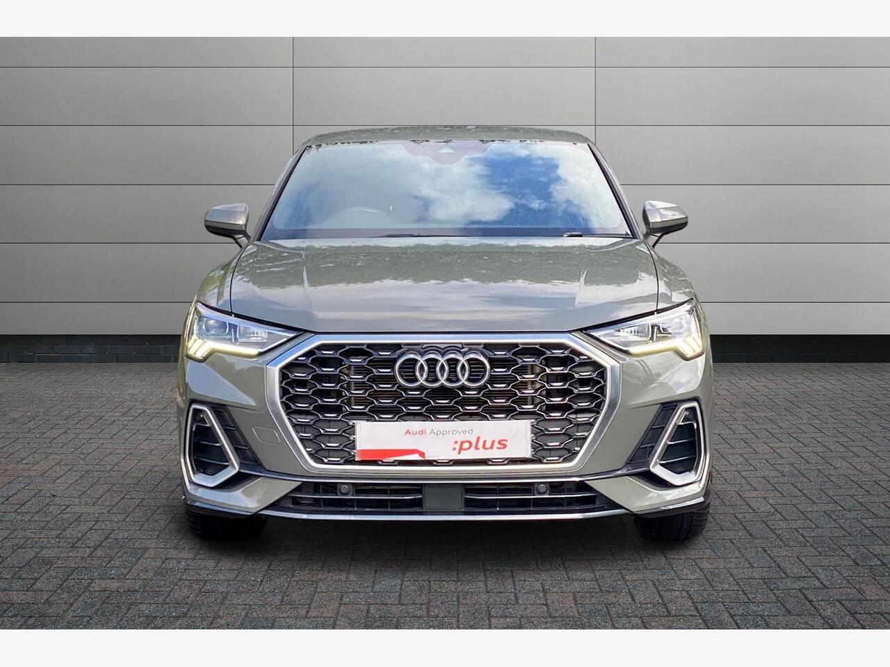 Used Audi Q3 2024 for sale - 76677206: Photo 10