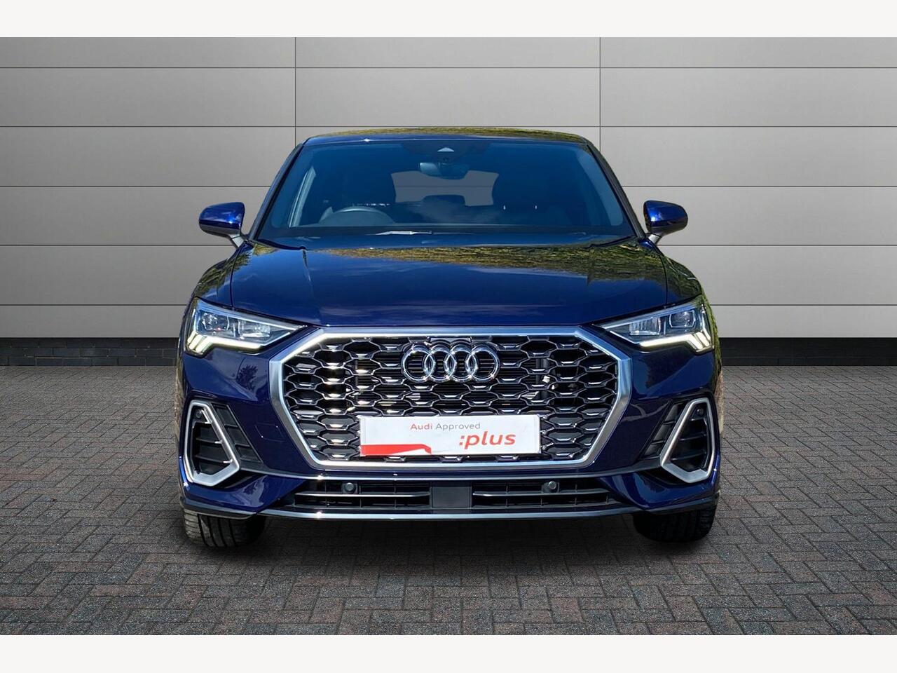 Used Audi Q3 2024 for sale - 76677040: Photo 10