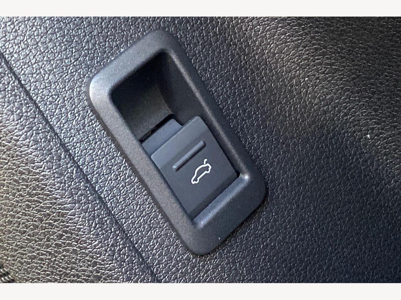 Used Audi Q3 2024 for sale - 76677040: Photo 16