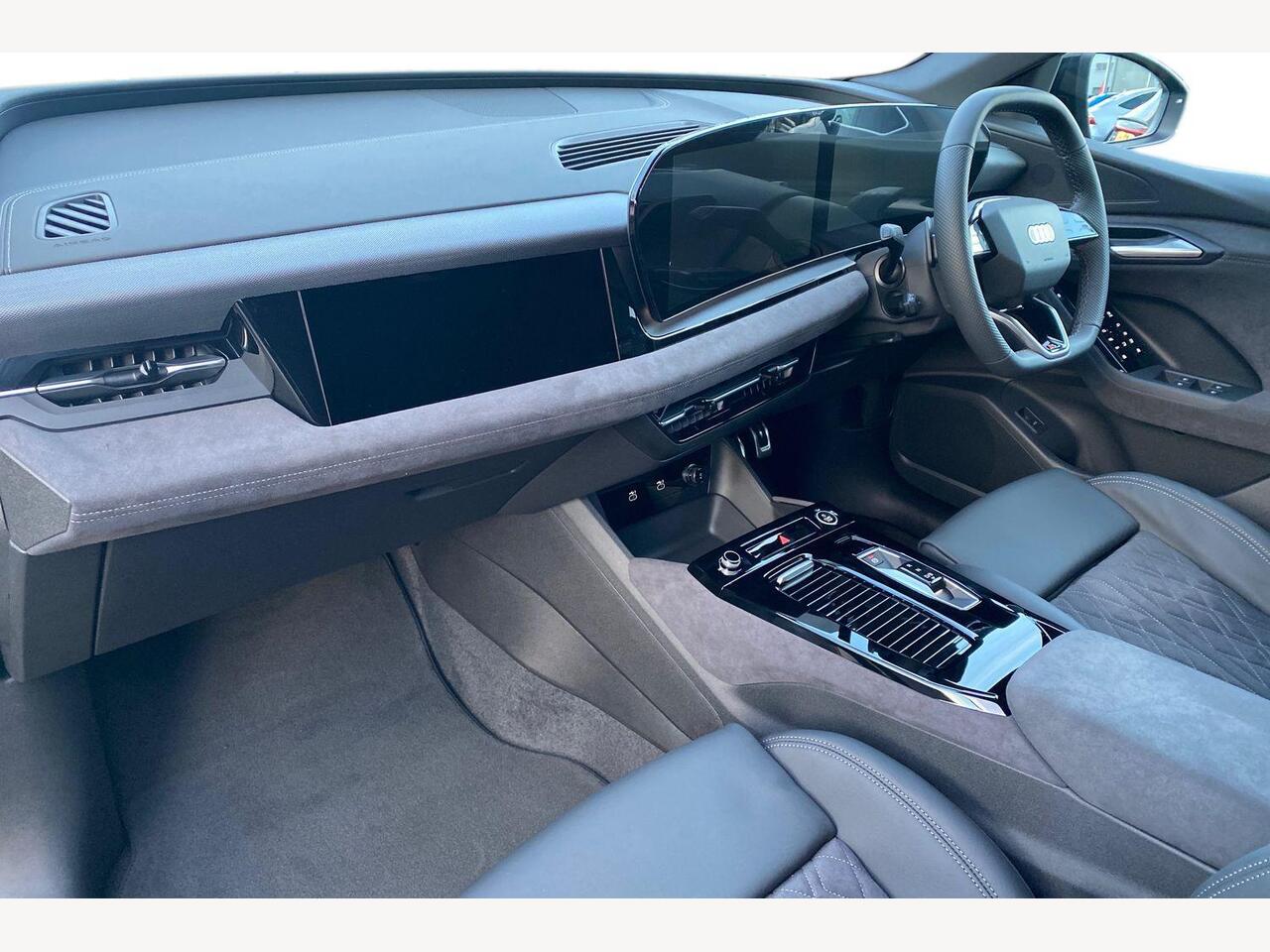 Used Audi Q6 e-tron 2026 for sale - 77673289: Photo 2