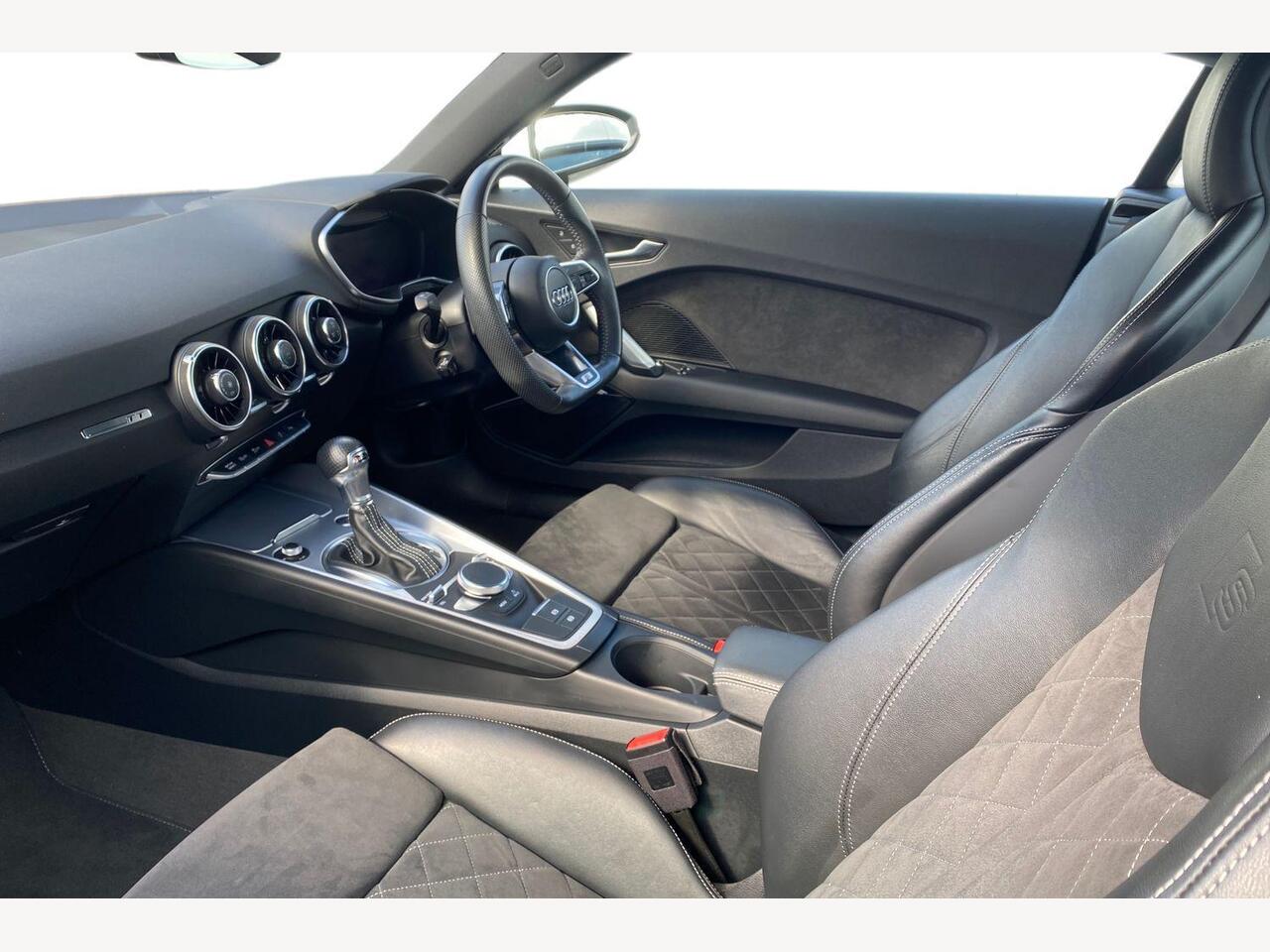 Used Audi TT 2022 for sale - 78036640: Photo 2