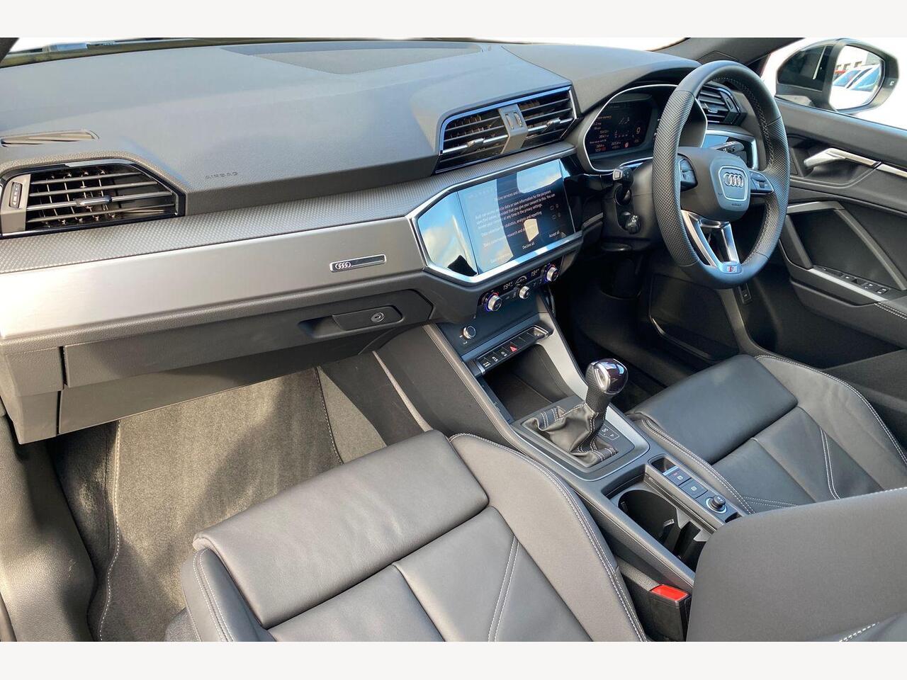 Used Audi Q3 2025 for sale - 76679514: Photo 2