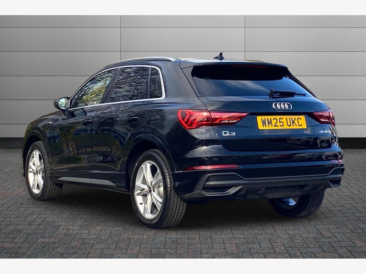 Used Audi Q3 2025 for sale - 76679514: Photo 3