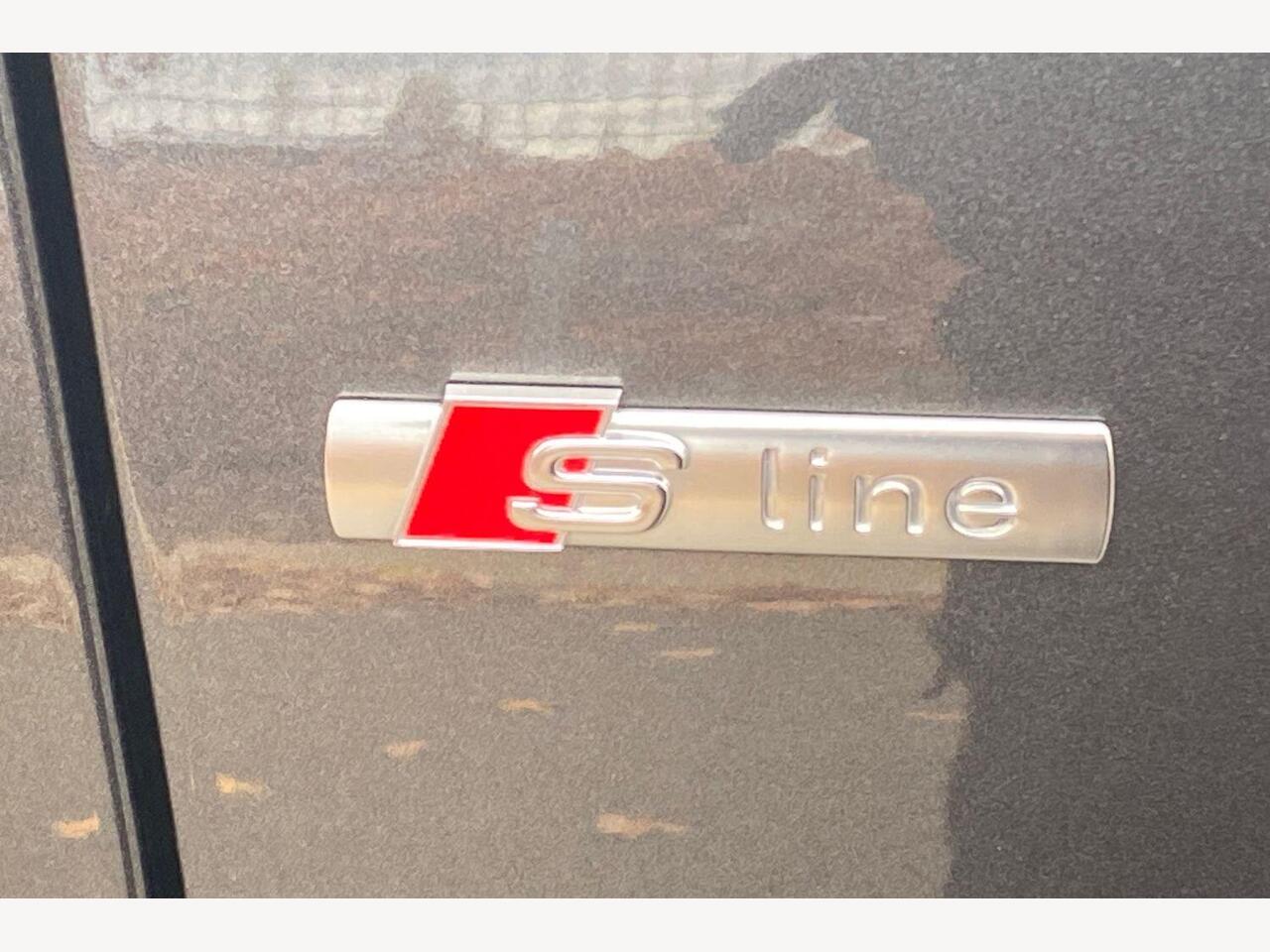 Used Audi Q8 2023 for sale - 76676738: Photo 18