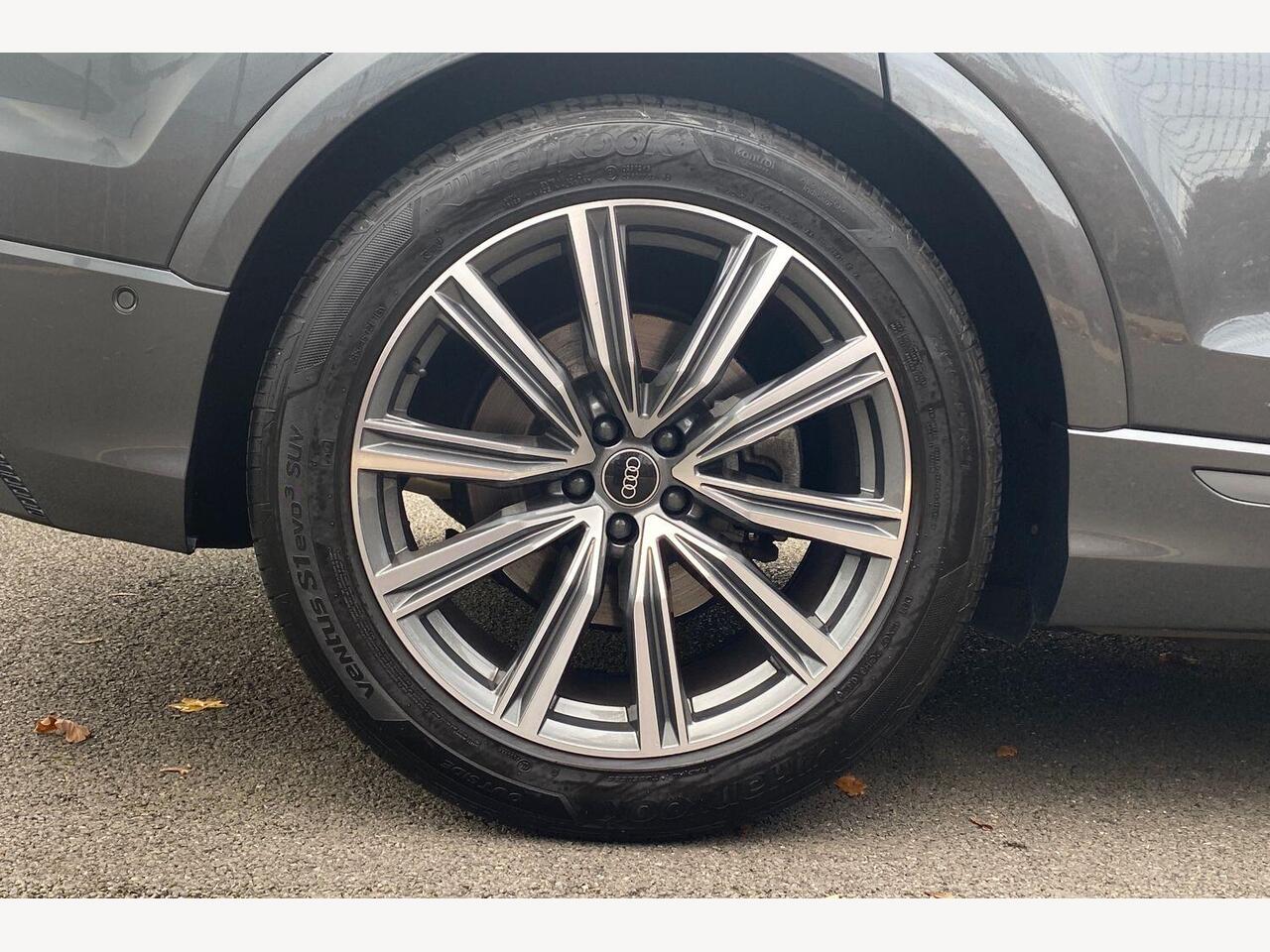 Used Audi Q8 2023 for sale - 76676738: Photo 19