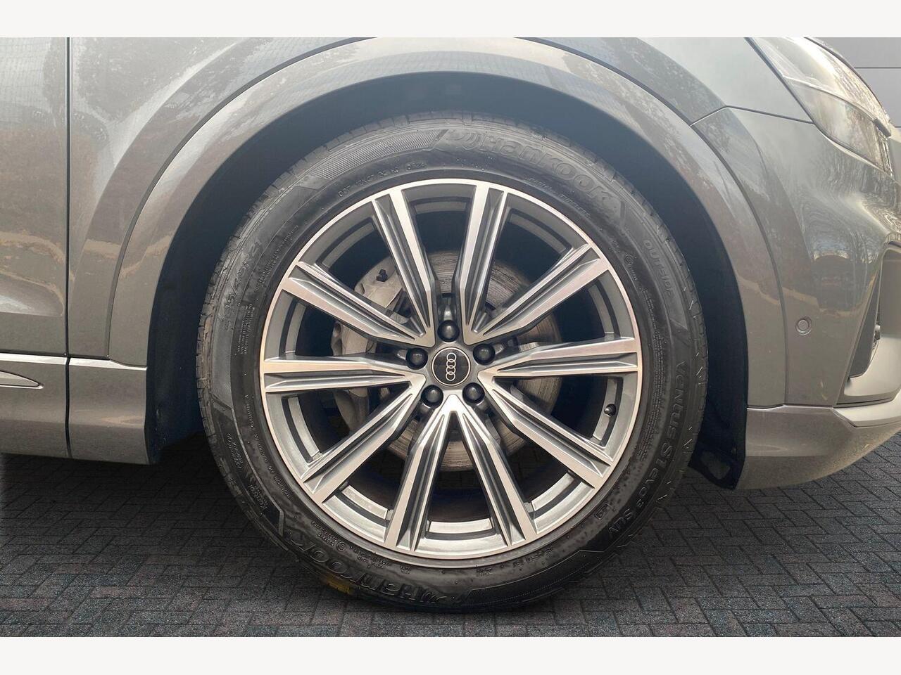 Used Audi Q8 2023 for sale - 76676738: Photo 5