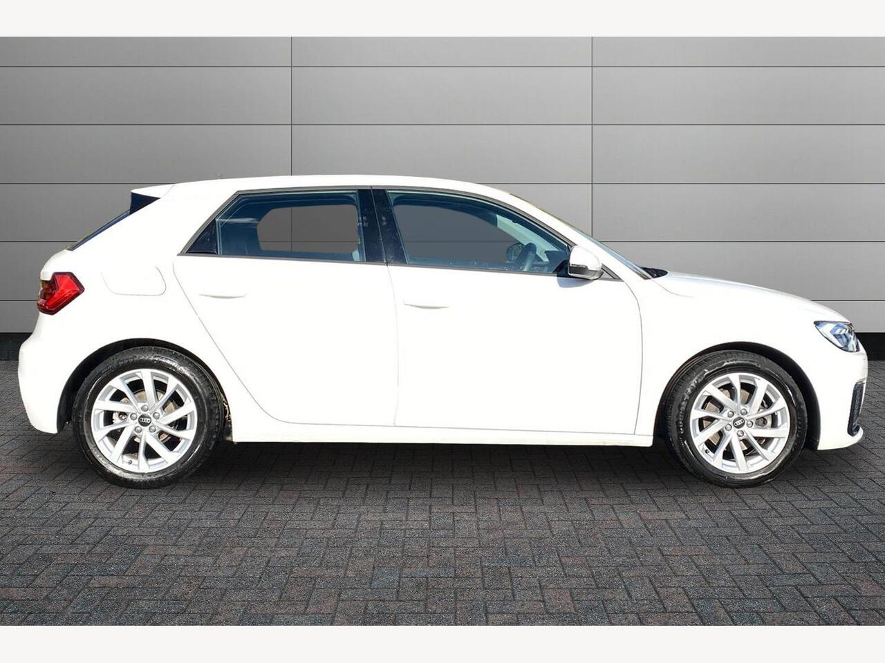 Used Audi A1 2024 for sale - 76330127: Photo 4