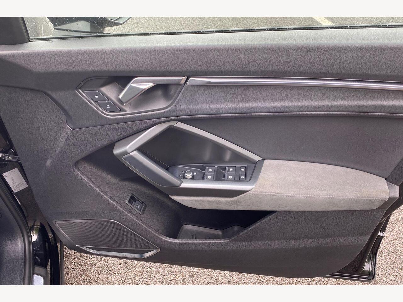 Used Audi Q3 2020 for sale - 77269007: Photo 17