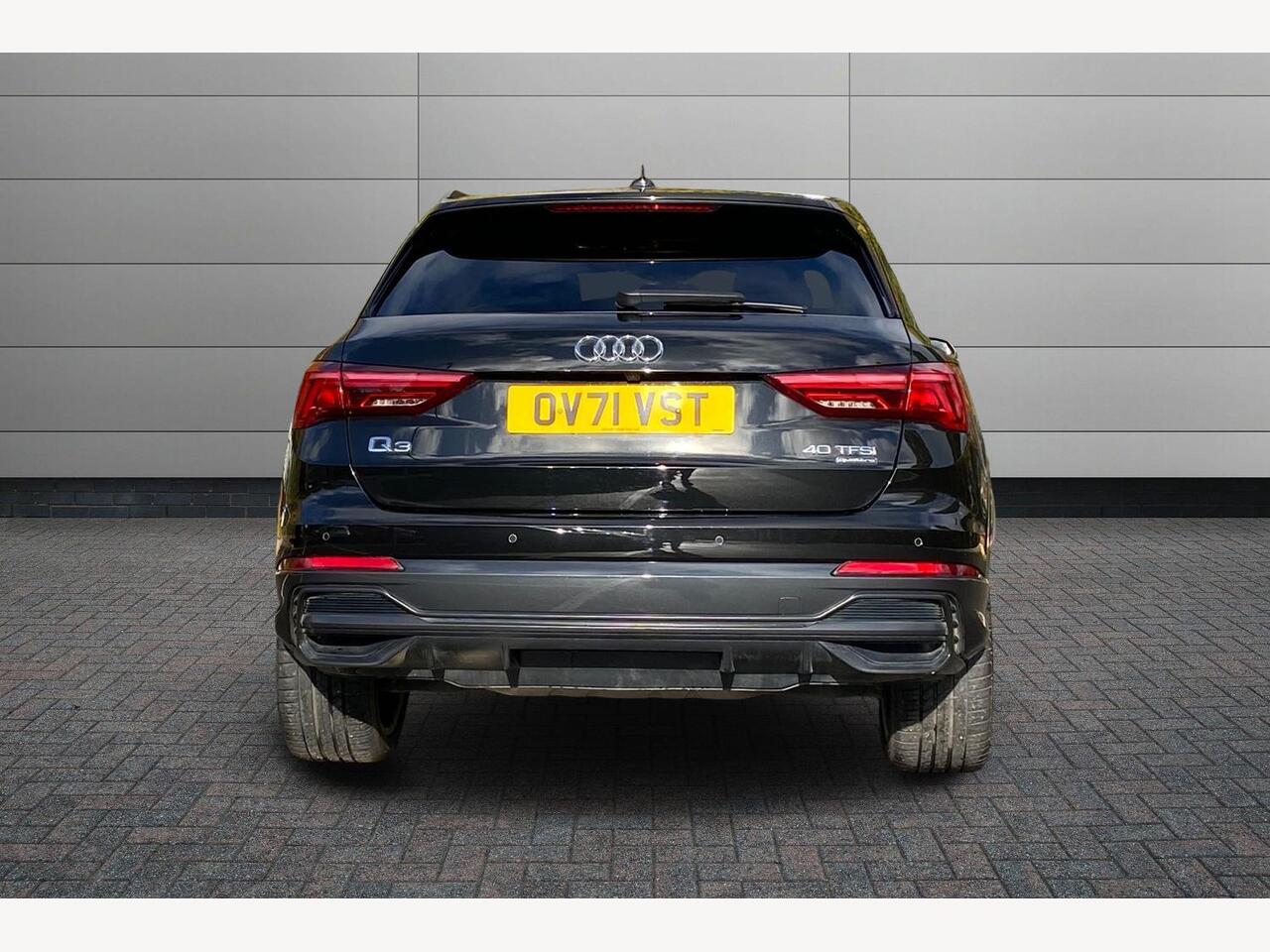 Used Audi Q3 2021 for sale - 76674617: Photo 11