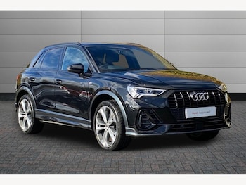 Audi - Q3