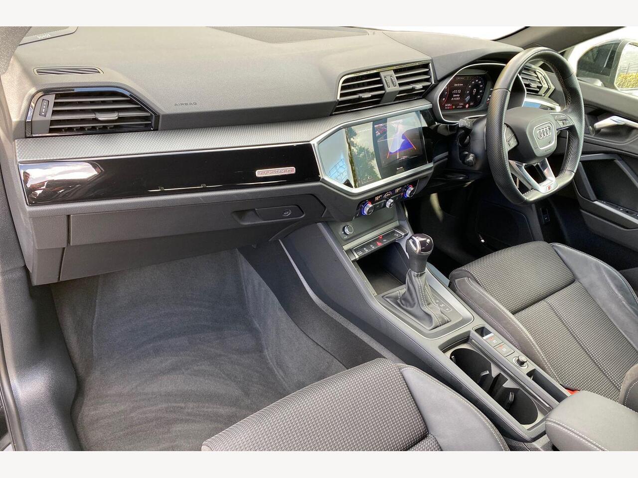 Used Audi Q3 2021 for sale - 76674617: Photo 2