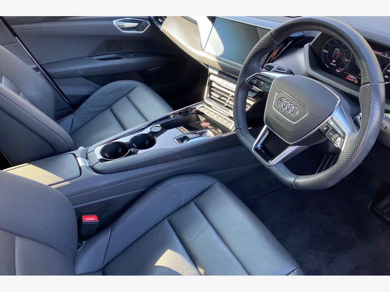 Used Audi e-tron GT 2022 for sale - 77755392: Photo 6