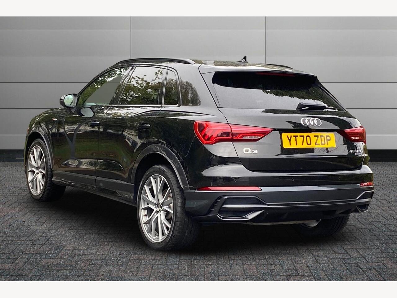Used Audi Q3 2020 for sale - 77122405: Photo 4