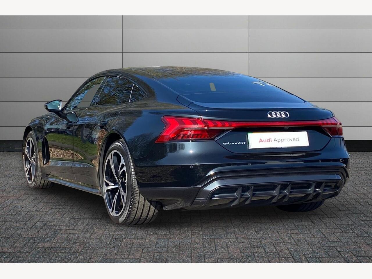 Used Audi e-tron GT 2023 for sale - 78183303: Photo 3