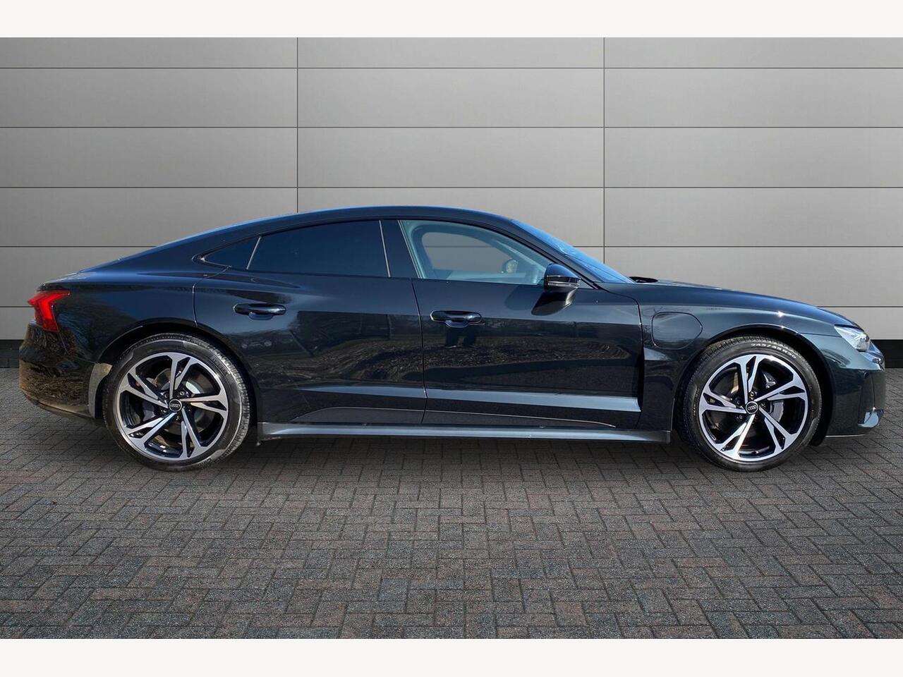 Used Audi e-tron GT 2023 for sale - 78183303: Photo 4